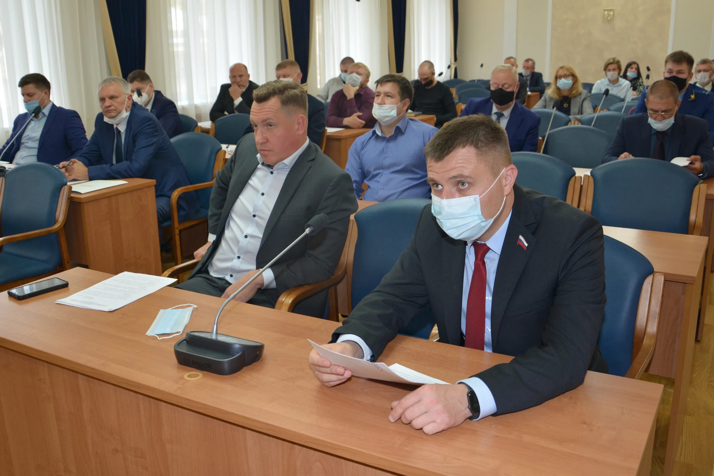 Воронеж управляющие компании жкх. Воронежские депутаты фото.