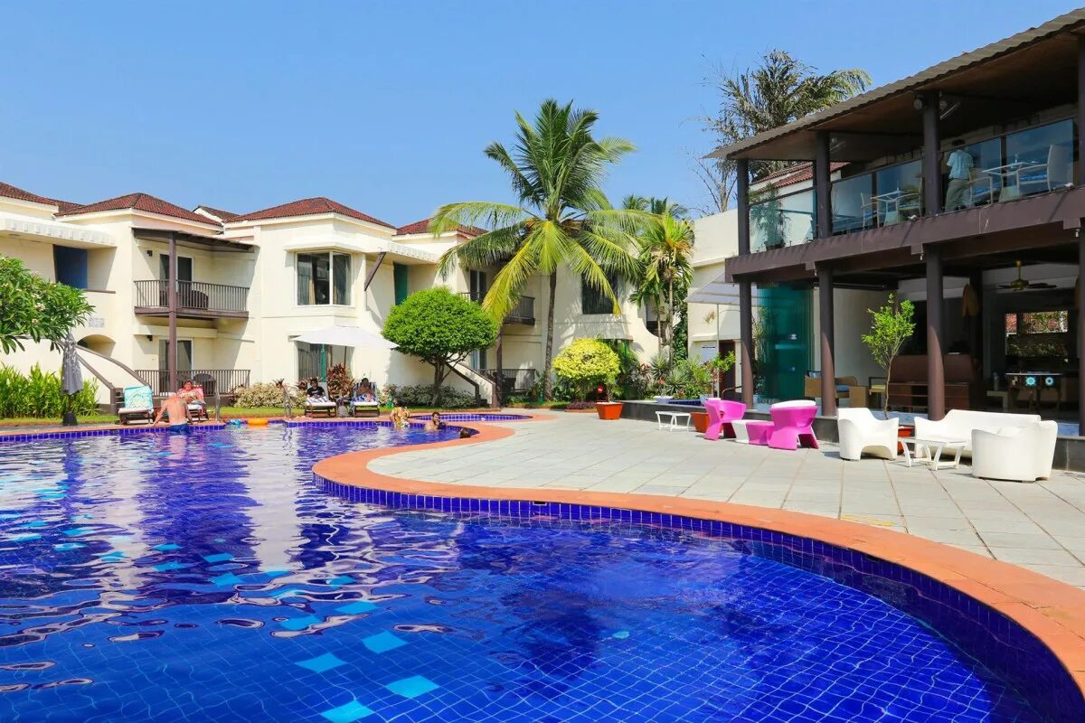Orchid beach resort. Пляж уторда гоа. Heritage village resort spa goa. Индия ройал орчид. Royal orchid beach resort & spa 5*.