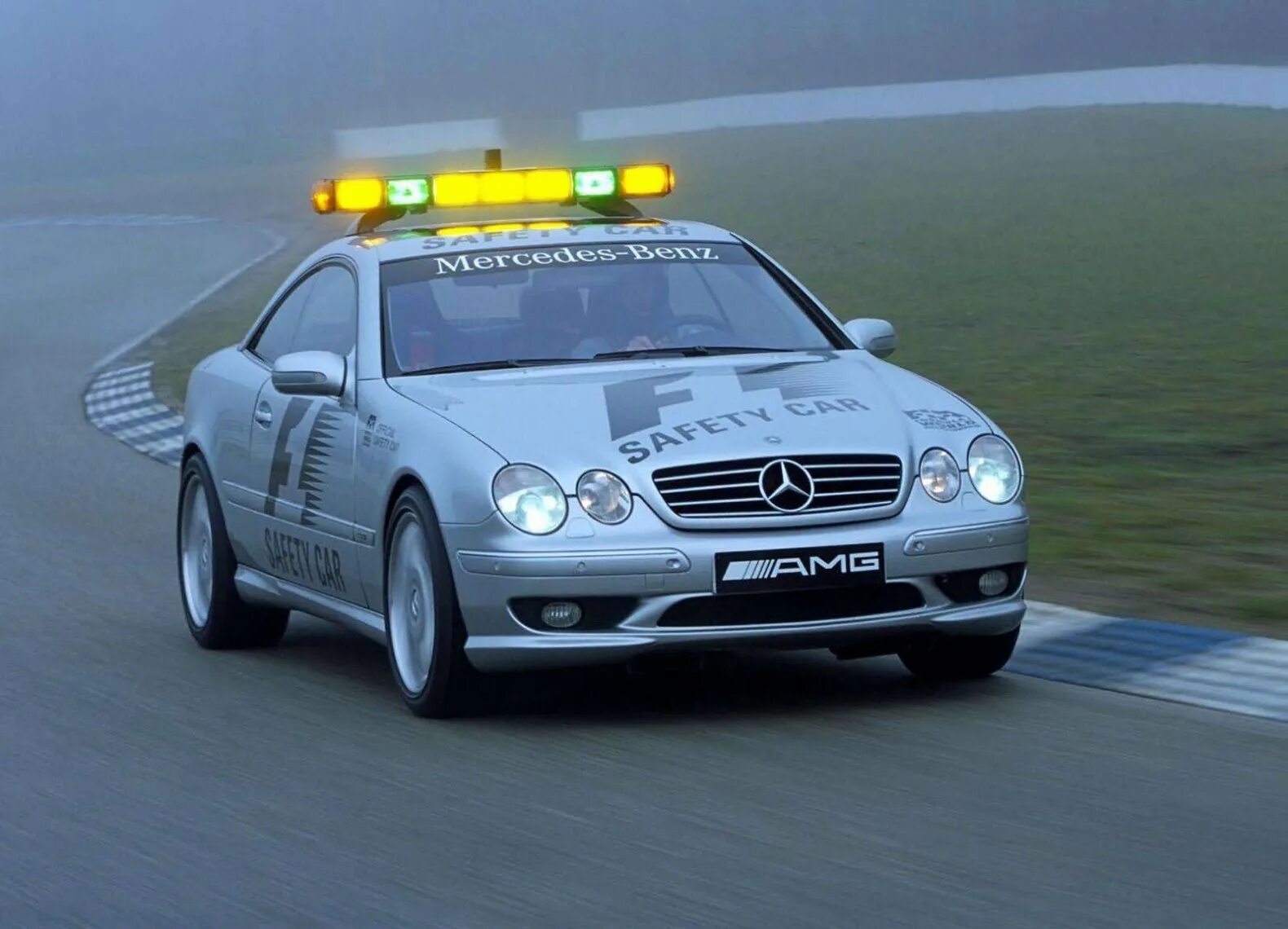 Cl fora. Mercedes Safety car AMG 2021 f1. Mercedes CL 55 AMG. CL 55 AMG. F1 Safety car Mercedes CL.