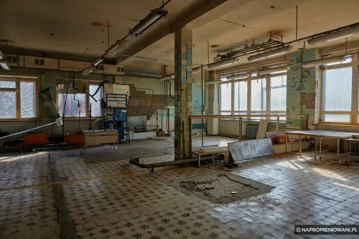 Прачечная припять сталкер. Прачечная припять. Спецпрачечная в припяти. Припять прачечная химчистка. Сталкер восточная припять.