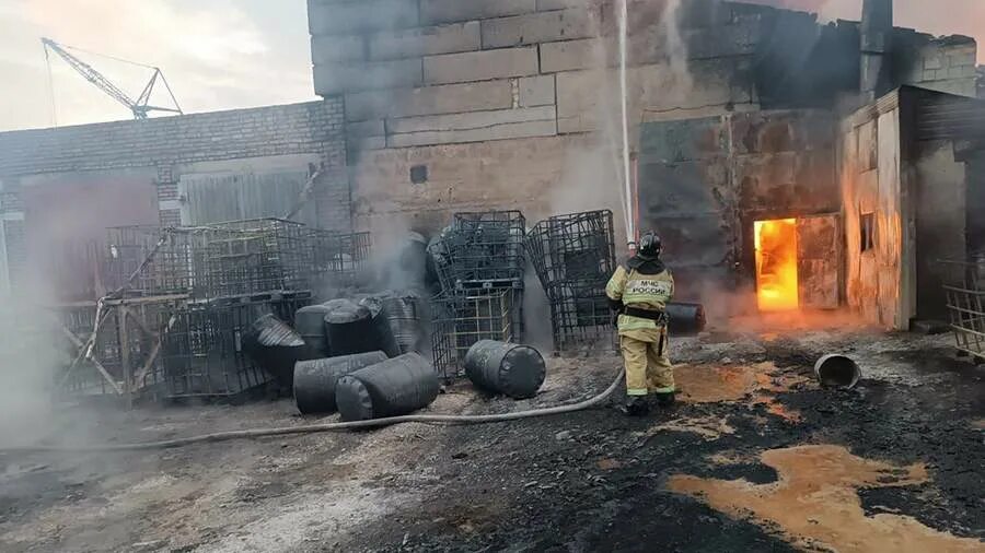 Возгорание на заводе в башкирии. Возгорание на заводе в башкирии