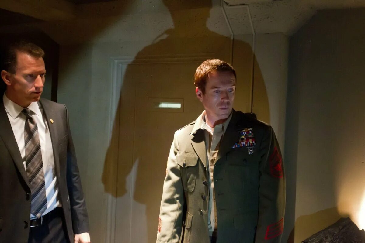 Ванюкин свой среди чужих. Чужой среди своих 4. Чужой среди своих 4. Чужой среди своих 4. Чужой среди своих 4.