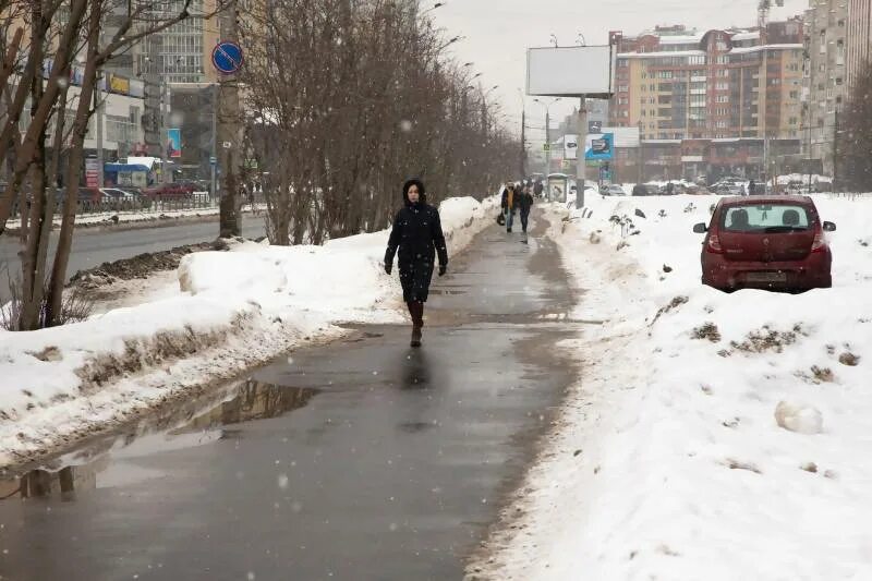 Похолодание в петербурге. Слякоть музыка. Слякоть музыка. И в дождь и в снег и в слякоть. Слякоть музыка.