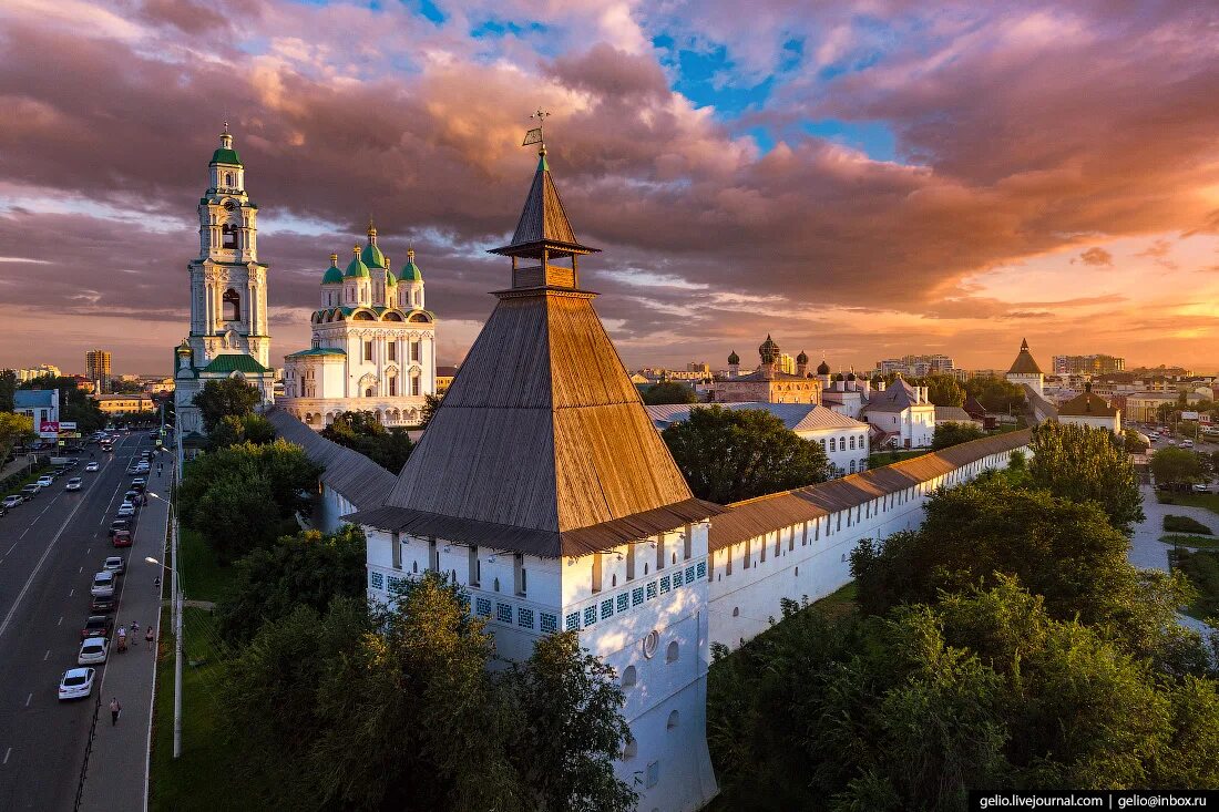 Астрахань Кремль. Астраханский Кремль Астрахань. Историко-архитектурный комплекс «Астраханский Кремль». Астрахань Кремль с высоты. Красивые места в городах россии