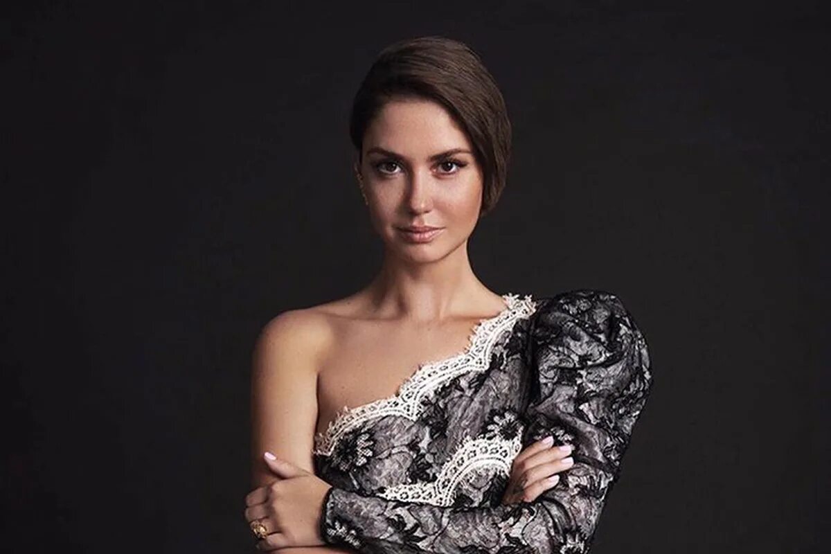 Муцениеце фото. Агата Муцениеце. Муцениеце, Агата Эдгаровна. Агата Муцениеце 2021. Агата Муцениеце фото.