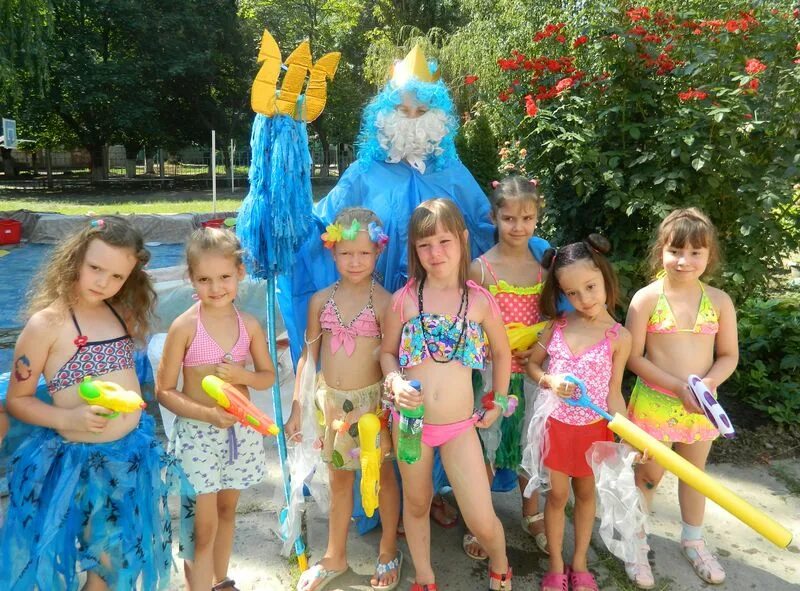 Праздник Нептуна deti. Костюм на день Нептуна. Праздник Нептуна костюмы. День Нептуна в детском саду костюмы. Сад нептуна
