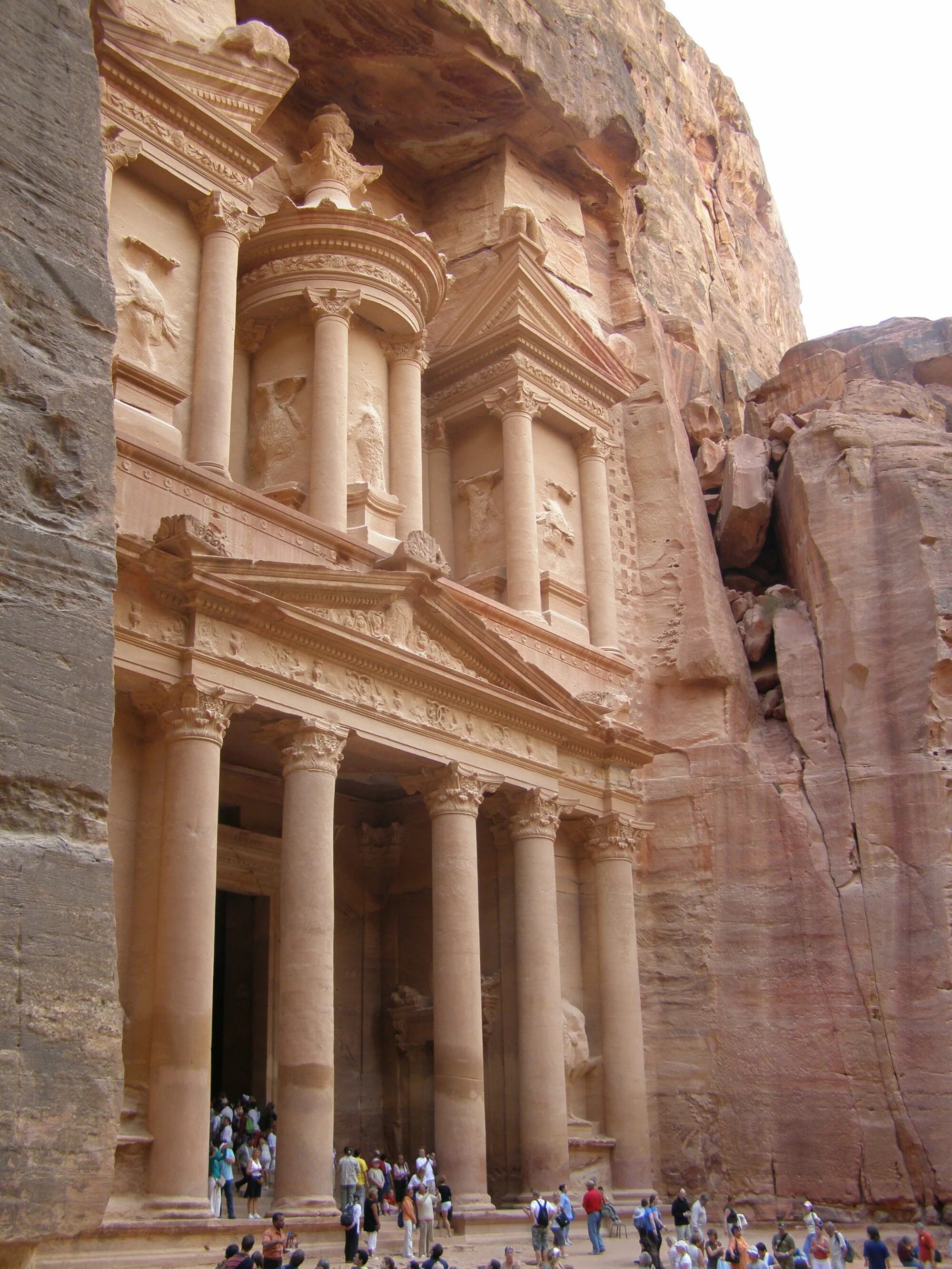 Храм петра в иордании. Дворец эль-хазне. Литтл петра иордания. Идумея ор гора. Идумея город.