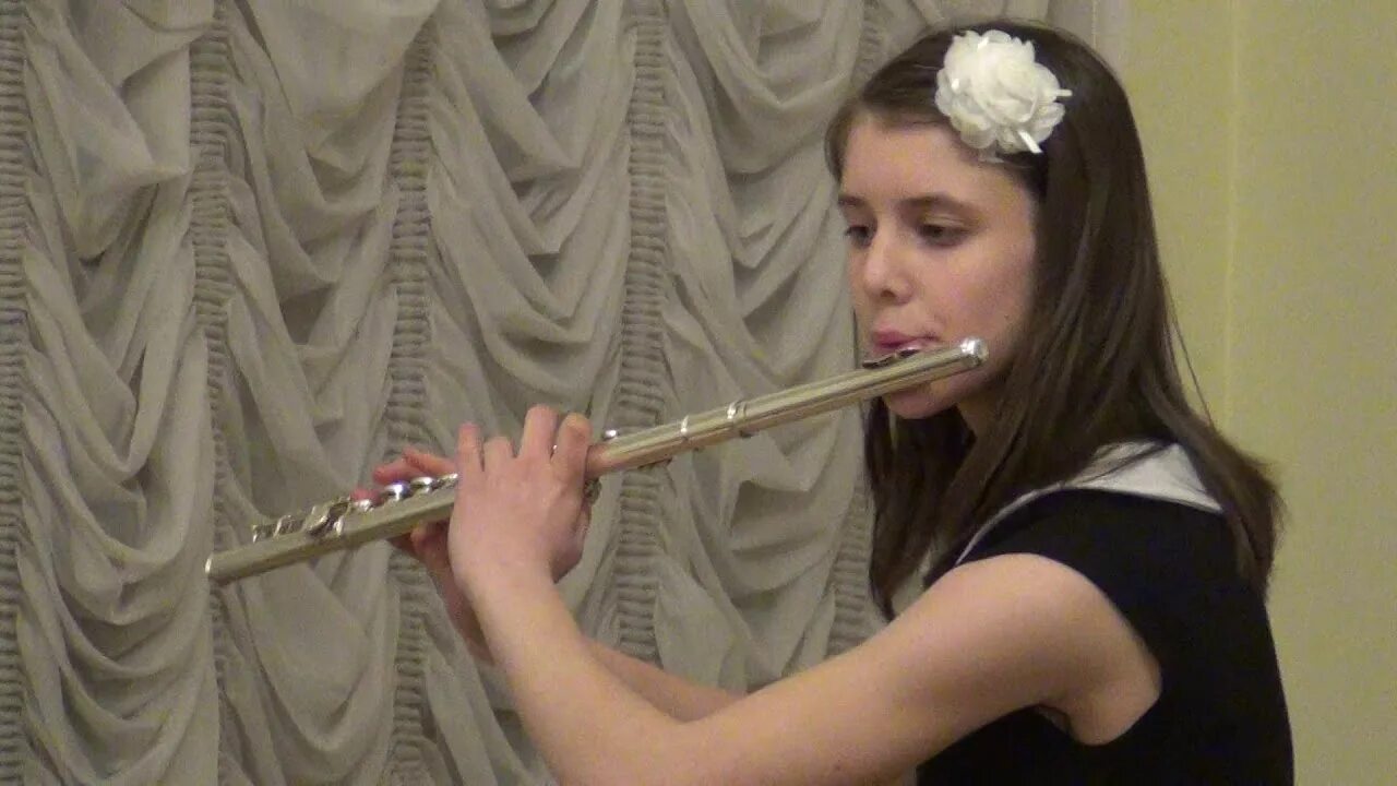 Тарантелла андерсен. Гаврилин тарантелла ноты для флейты и фортепиано. Сен санс тарантелла для флейты и кларнета. Тарантелла флейта. Тарантелла флейта.