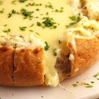Бри в духовке рецепт с хлебом