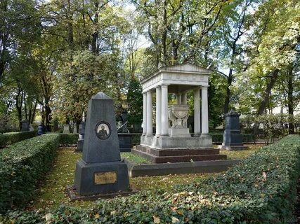 Тихвинское кладбище
