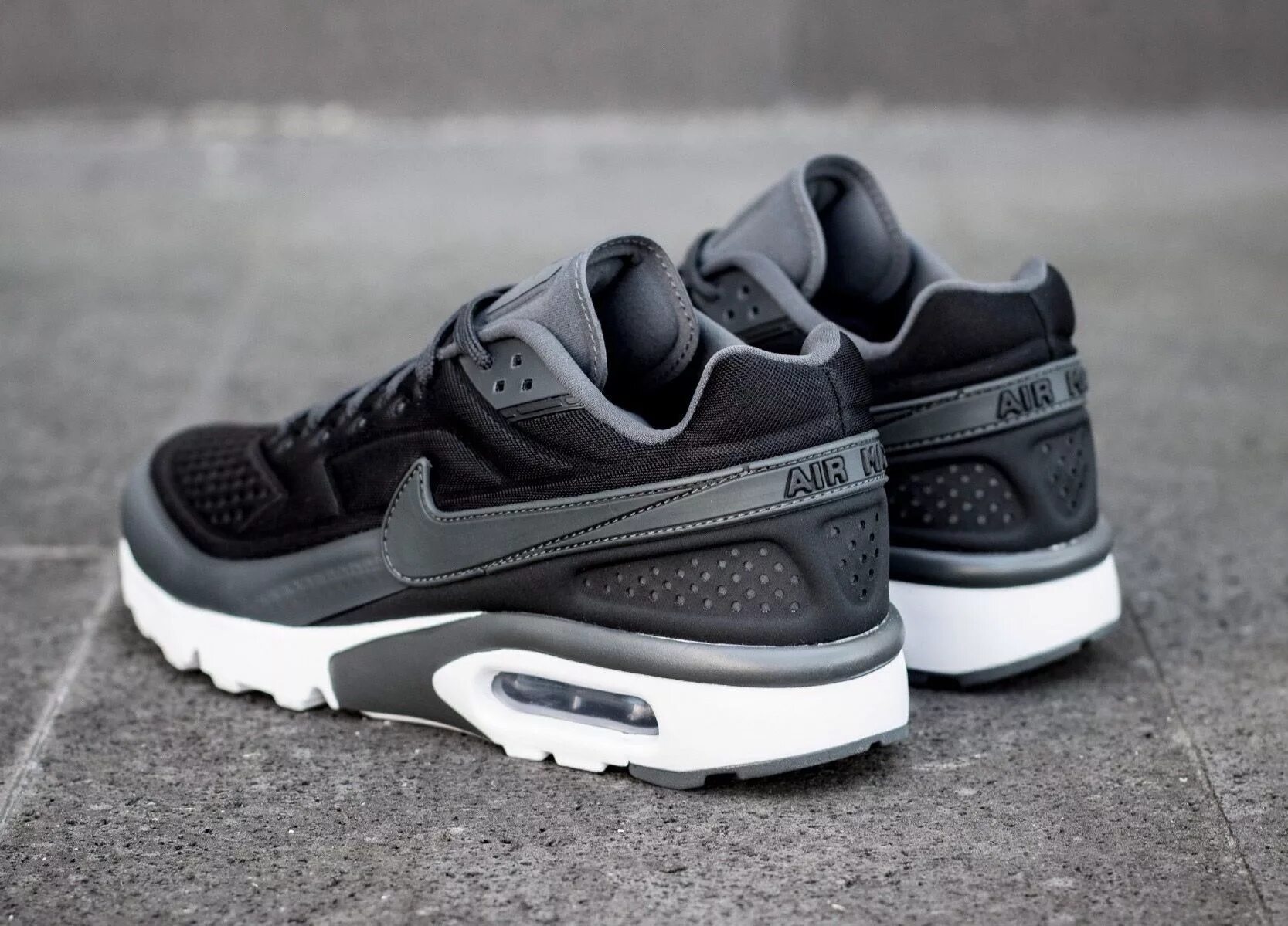 Nike Air Max BW. Nike Air Classic. Nike Air Max Classic. Nike Air Classic BW.