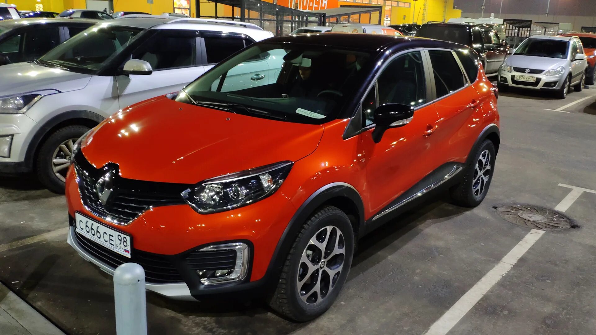 Моторное масло каптур 1.6. Renault Captur 1.6. Renault Captur Style 1.6 CVT. Renault Captur, 1.6 l. Renault Captur Style 1.6 CVT Рестайлинг.