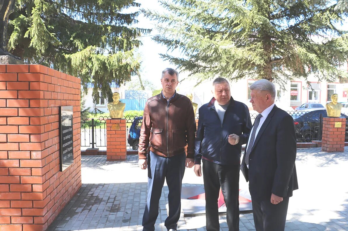 Базарный суд саратовской области. Председатель суда Базарного Карабулака. Базарный Карабулак суд районный Саратовской области. Глава Базарно Карабулакского района.