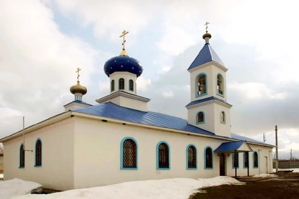 П возрождения саратовской. Поселок возрождение саратовская область. П возрождения саратовской. Торговый комплекс в хвалынске. Станция возрождение саратовская область.
