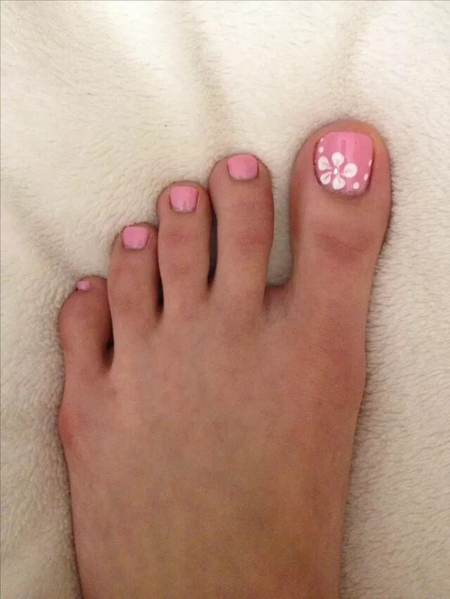 Pink toes. Pink toes. Pink toes. Педикюр в розовом цвете. Красивый педикюр.