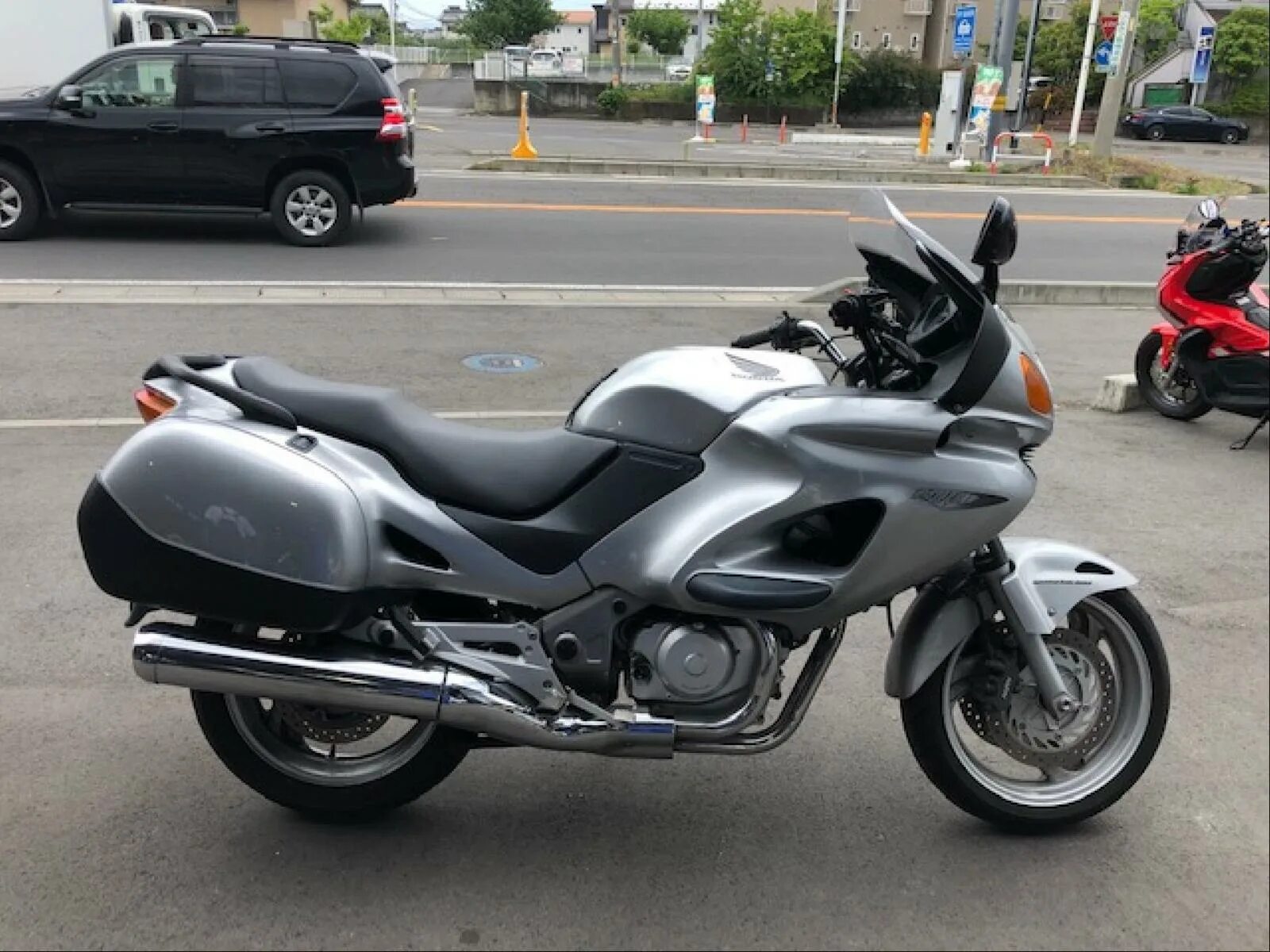 Honda nt700v. Хонда nt700v Deauville. Хонда НТ 700. Honda nt700v Deauville 2007 двигатель.