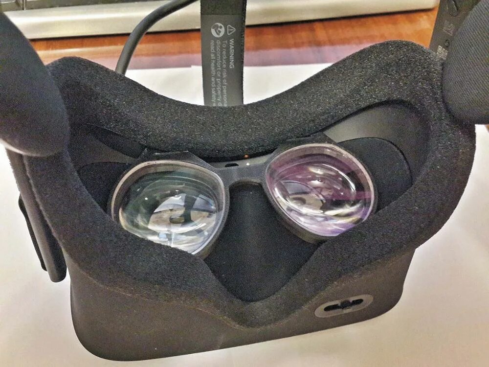 Oculus quest 2 линзы. Очки oculus rift cv1. окулус квест 2 линзы. линзы для oculus rift. линзы в vr очках.
