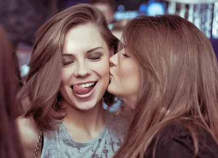Раба подруги