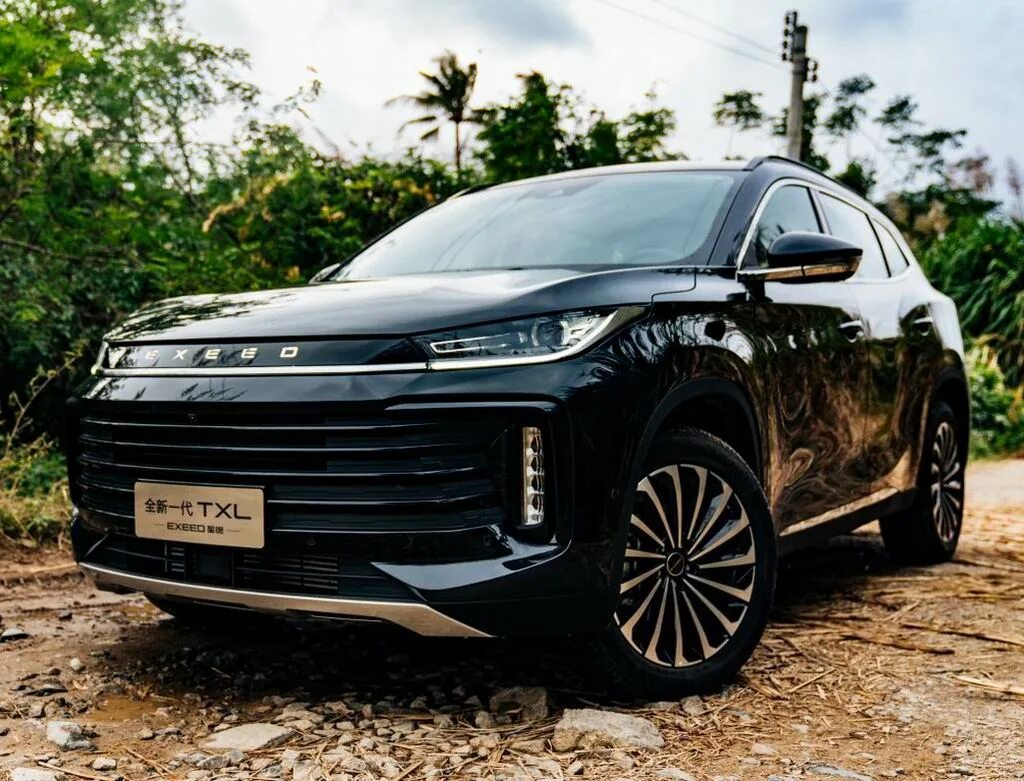 Exceed vx рестайлинг. Chery exceed txl 2025. эксид txl 2025. exceed vx 2025. geely exceed vx.