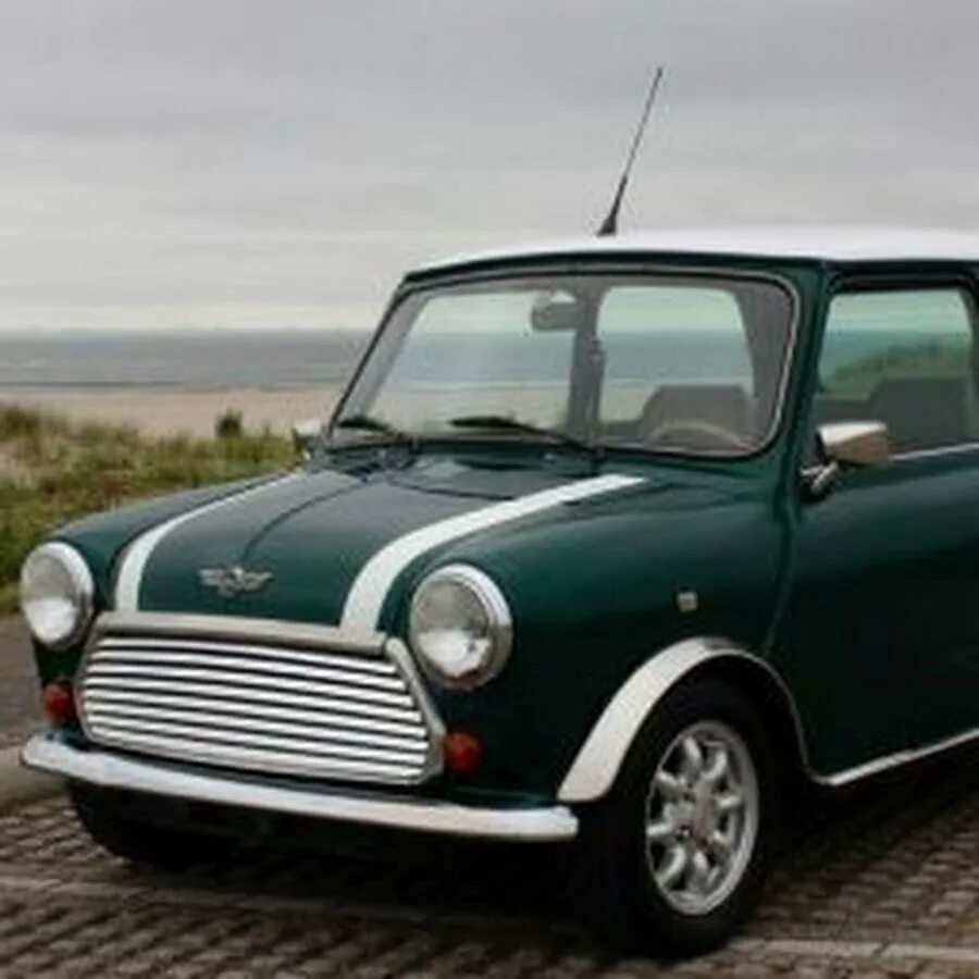 Мини купер 1000. Morris mini cooper. Austin mini. Cooper sport 1000. Rover mini.