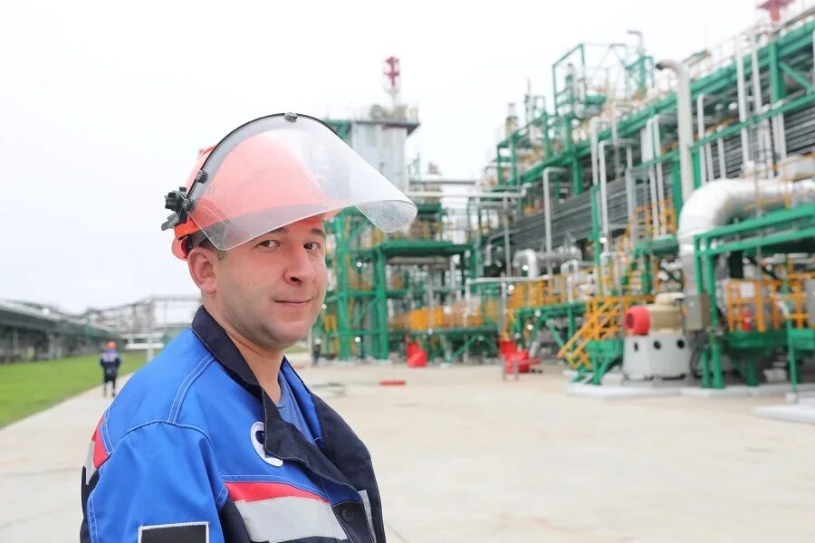 Завод янос. Янос завод ярославль. ярославский нпз славнефть. завод славнефть ярославль.