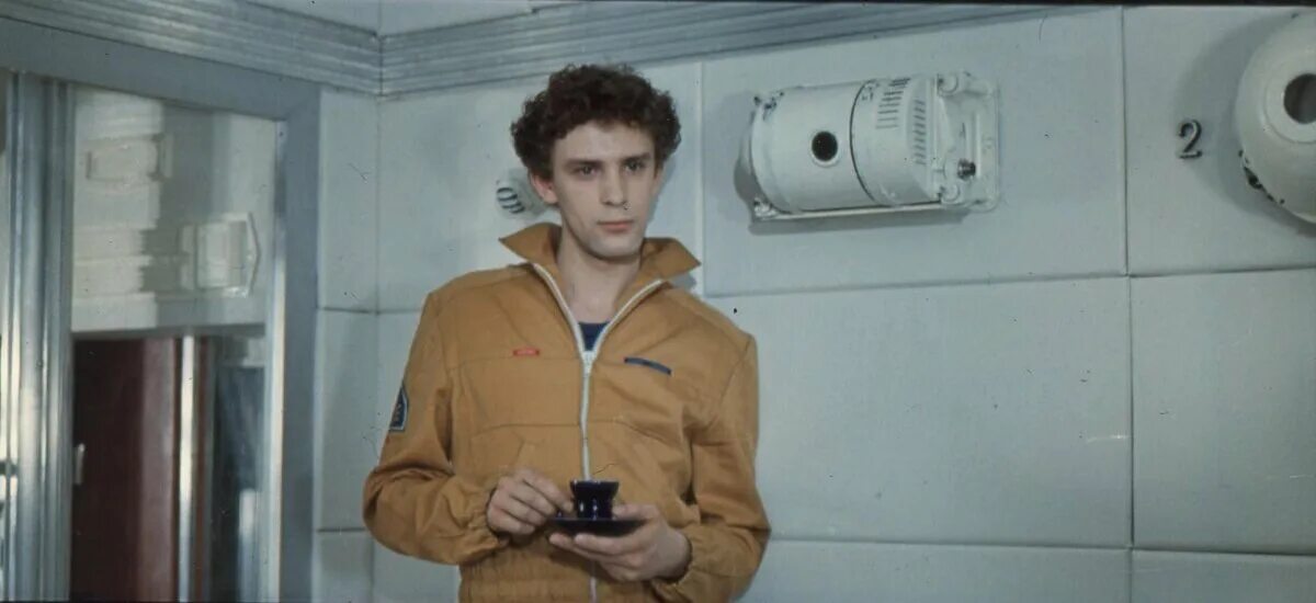 Через тернии к звездам версия 2001. Через тернии к звездам 1980 кадры.