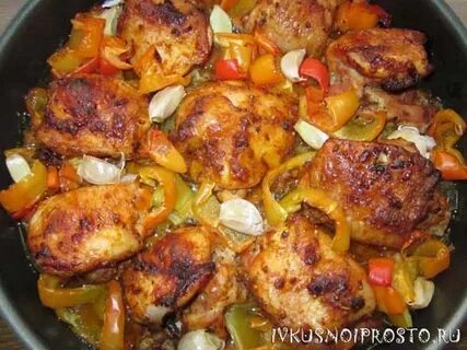 Бедро курицы с овощами в духовке