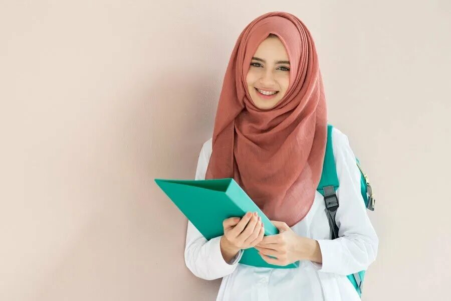 Muslim lesson. Студенты в хиджабе. Request islam woman. Мусульманские дети. Study arabic.