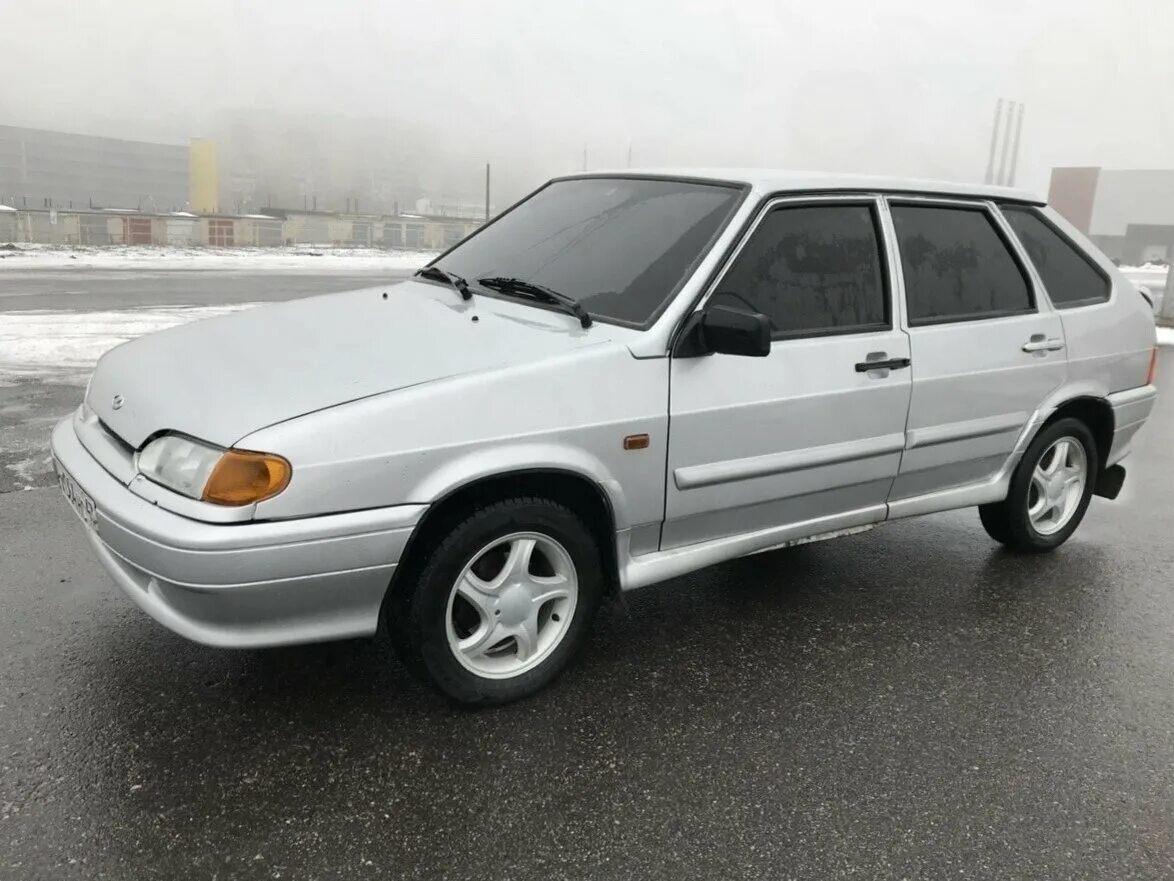Авто белгород область ваз. Ваз 2114 2001. ваз 2114 2008. ваз-2114 хэтчбек серебристый. ваз 2114 2008 года серебристая.