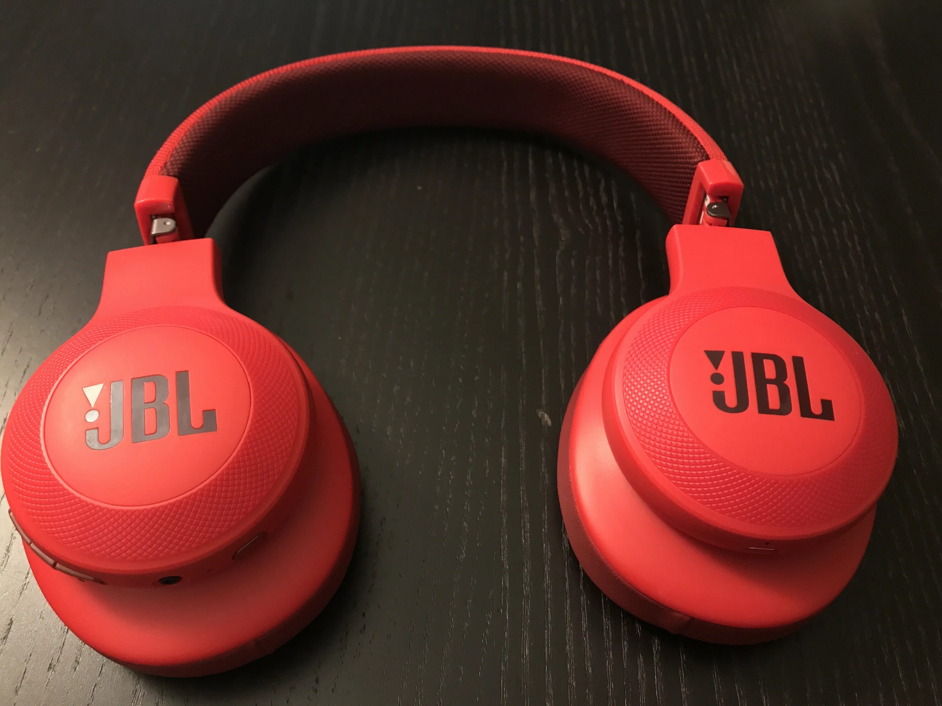 JBL e55bt JBL. JBL E Series e55bt. Наушники JBL е55вт. Наушники JBL 550bt.