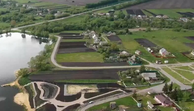 Село села набережная 3. Солдатское Тербунский район набережная. Набережная село Солдатское Тербунский район. Село Солдатское Тербунского района Липецкой области. Набережная в селе Солдатское Тербунского района Липецкой области.