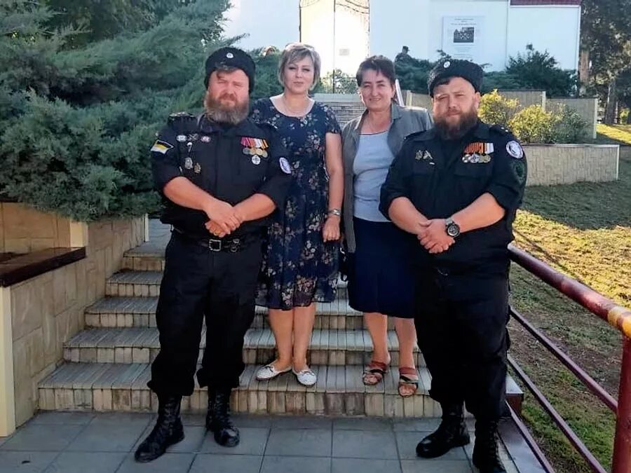 Памятник кущевской атаке. Парк 30 летия победы ст кущевской. Работа в ст кущевская. Новости кущевской. Красное краснодарский край кущёвский район.