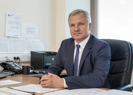 Генеральный директор холдинговой компании
