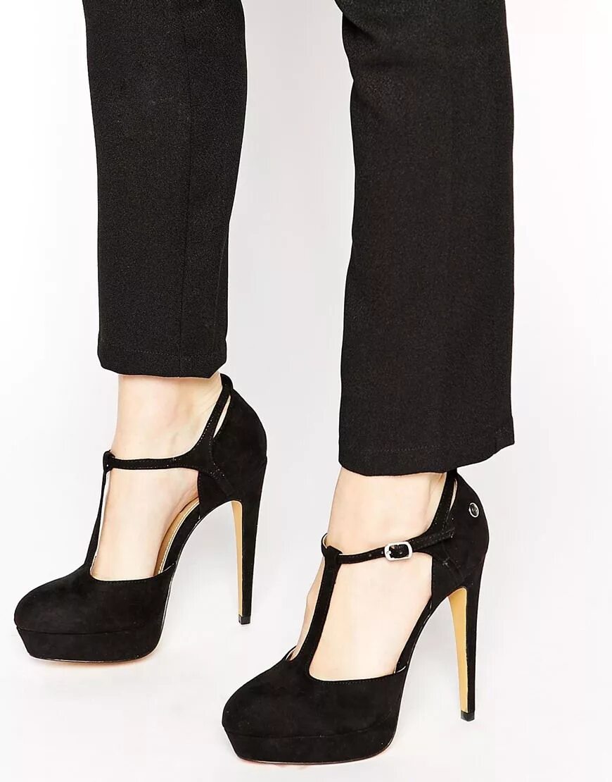 Туфли на каблуке с ремешком. Туфли на каблуке с перепонкой. Туфли на каблуке с перепонкой. Туфли женские на низком каблуке с ремешком. Туфли мэри джейн с т-образным ремешком.