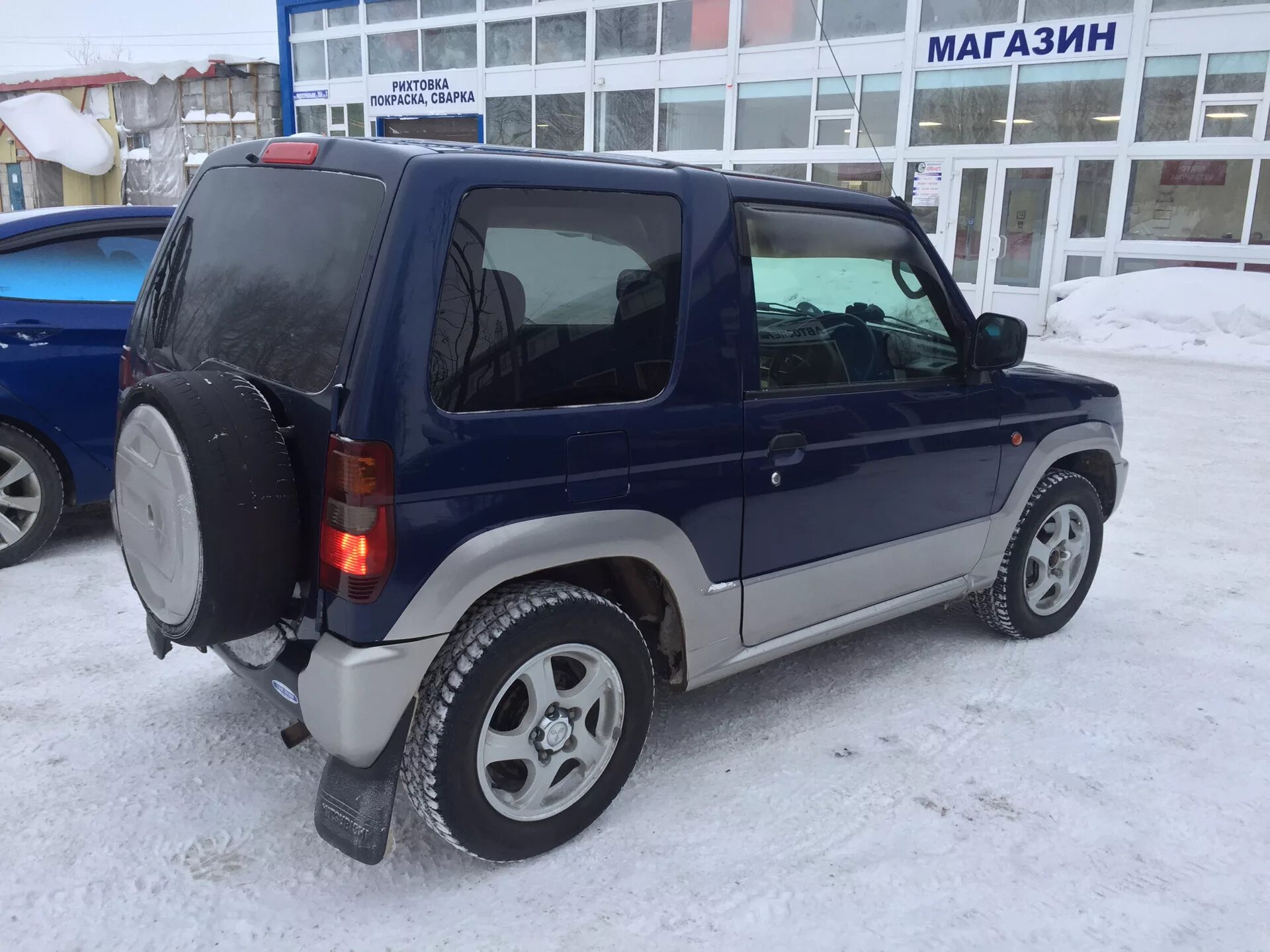 Pajero mini h58a. Паджеро мини с джун мотором. Pajero mini 2009 белый. Mitsubishi pajero mini 1997. Mitsubishi pajero mini 0.