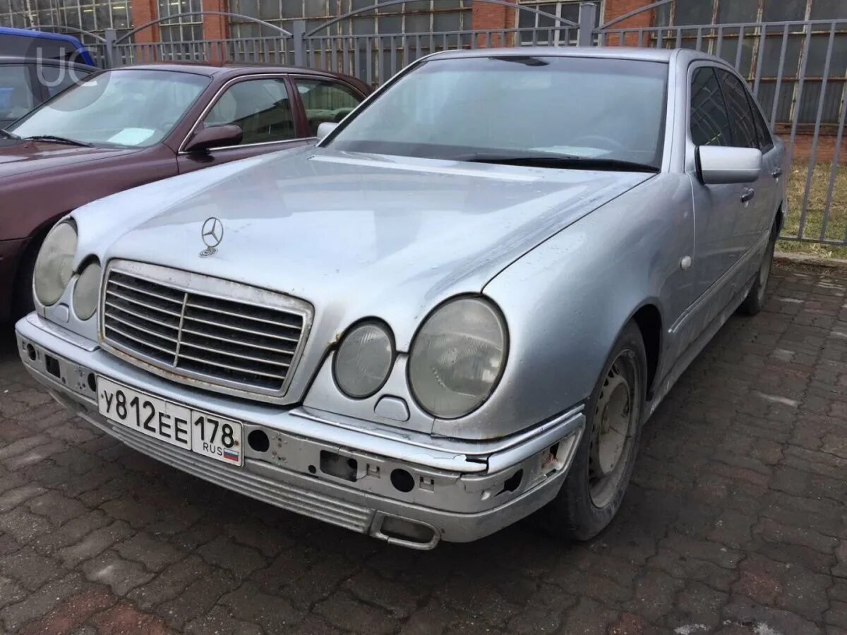 Мерседес e класс 1997. Мерседес Бенц е класс 1997. Мерседес e class 1997. Mercedes 120.