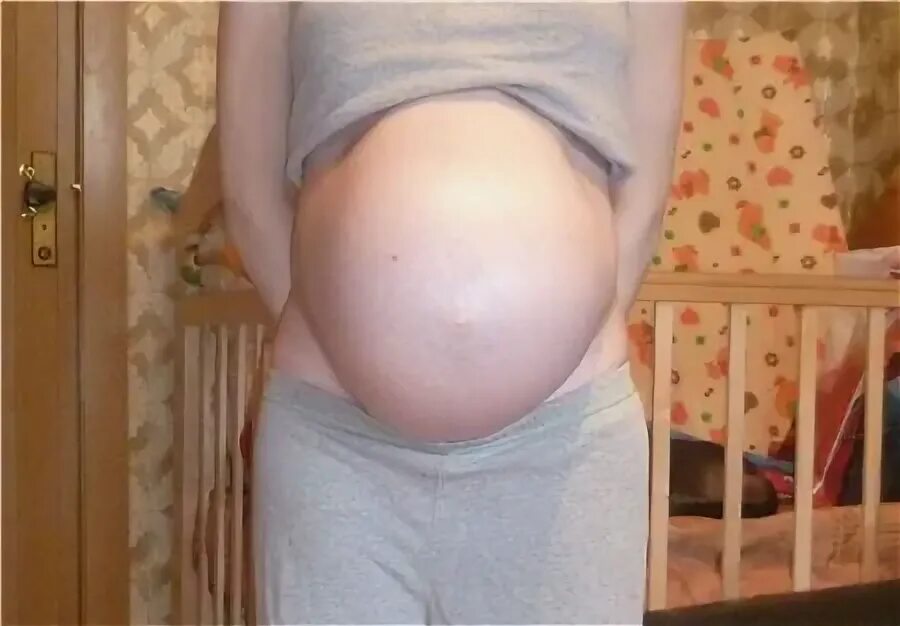 Экватор беременности. Покажи фото пузяки. Женские пузяки.
