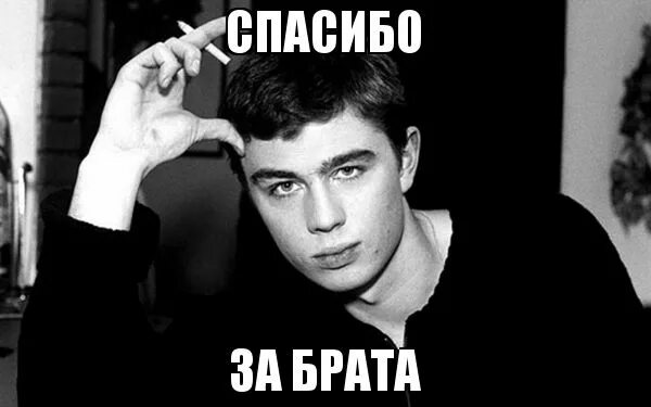 Писарь в штабе. Брат в штабе писарем. в штабе писарем отсиделся. писарем отсиделся. да в штабе там писарем отсиделся.