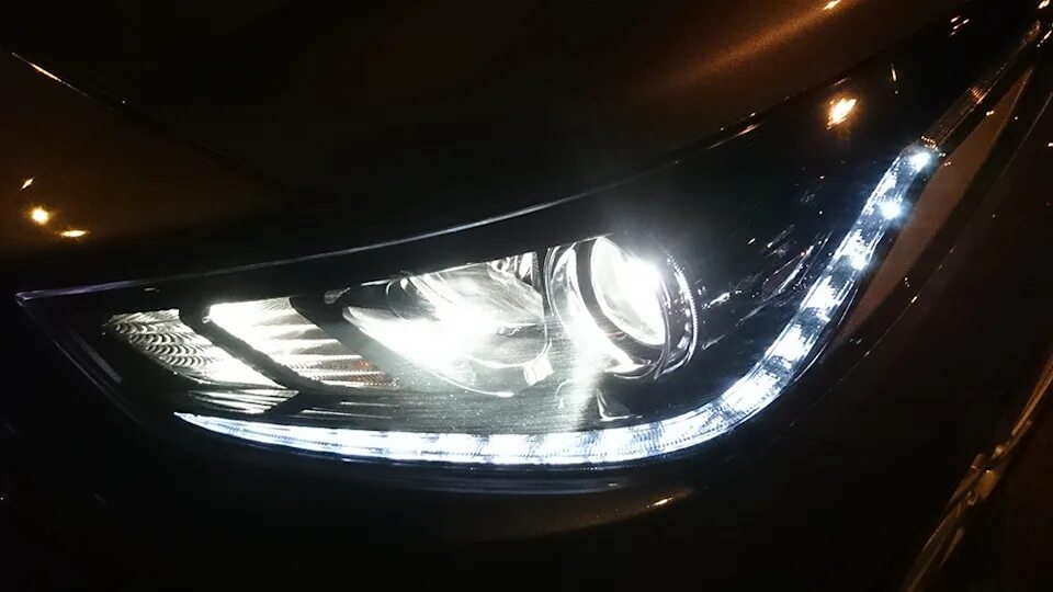 Лампы в линзованные фары солярис. Лампы в линзованные фары солярис. Линзованные фары хендай солярис. Линзы на солярис 2015. Лампы в линзованные фары солярис.