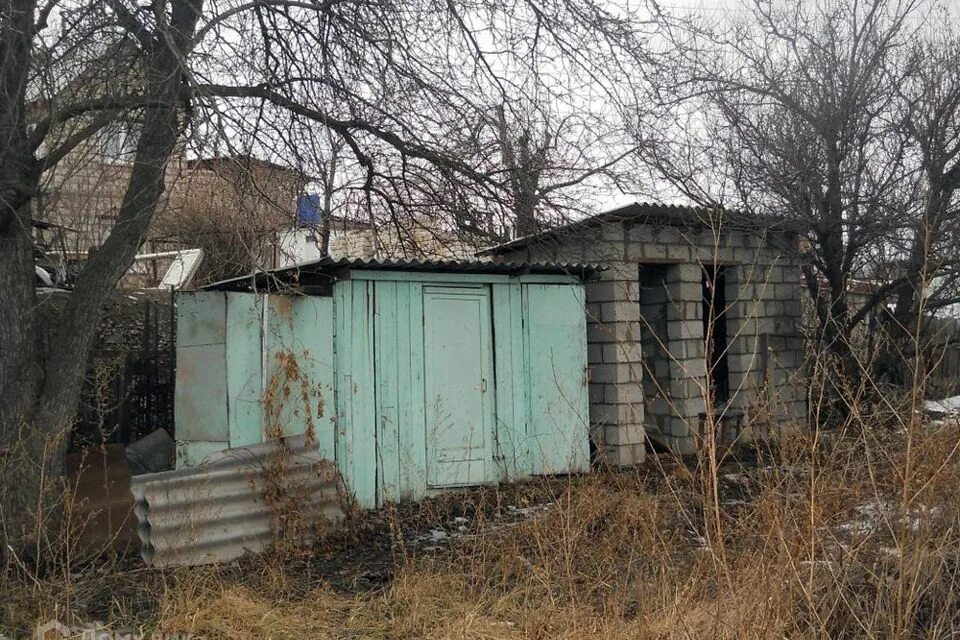 Снт зеленый остров. Снт труд волжский. Снт дары природы волжский набережная. Строитель на даче. Снт химик волжский.
