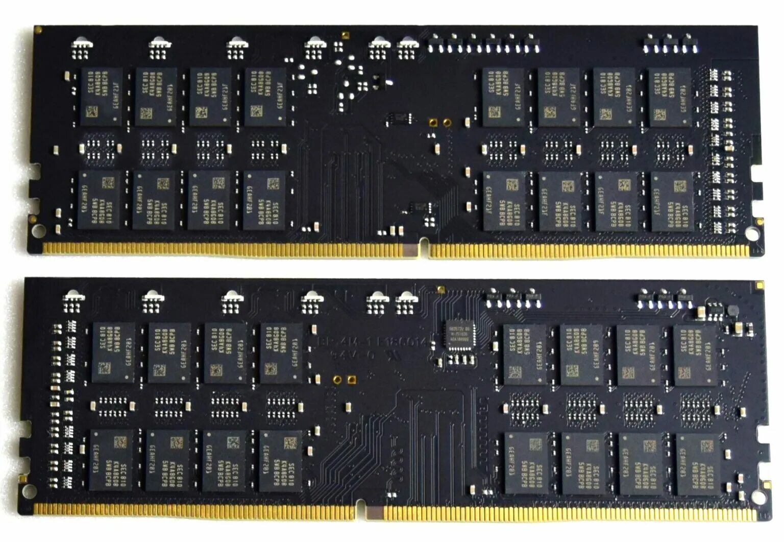 Чипы Samsung b-die ddr4. Чипы Samsung b die. Модули ddr4 Samsung. Самсунг b-die.