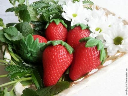 Мыть клубнику мылом