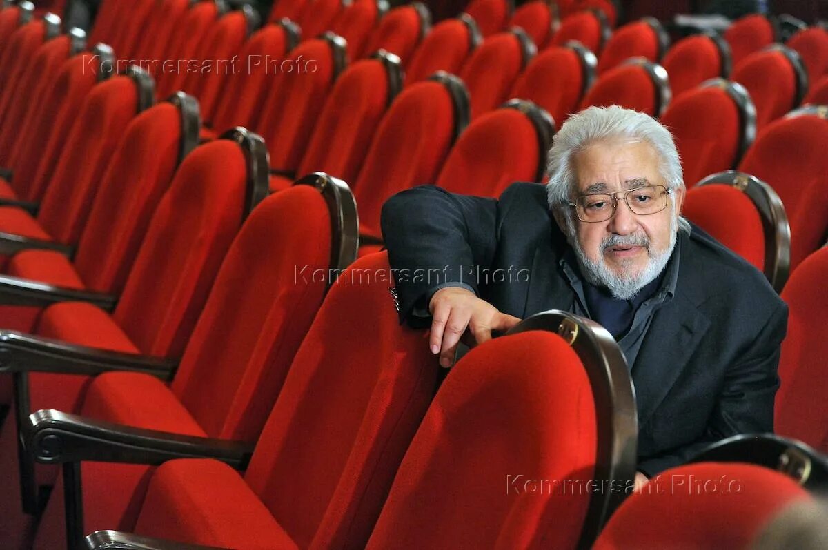 Лев додин. Додин лев абрамович. лев додин режиссер. лев додин театр. додин лев абрамович фото.