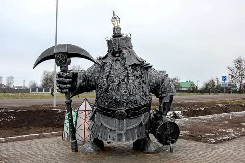 Автор железный