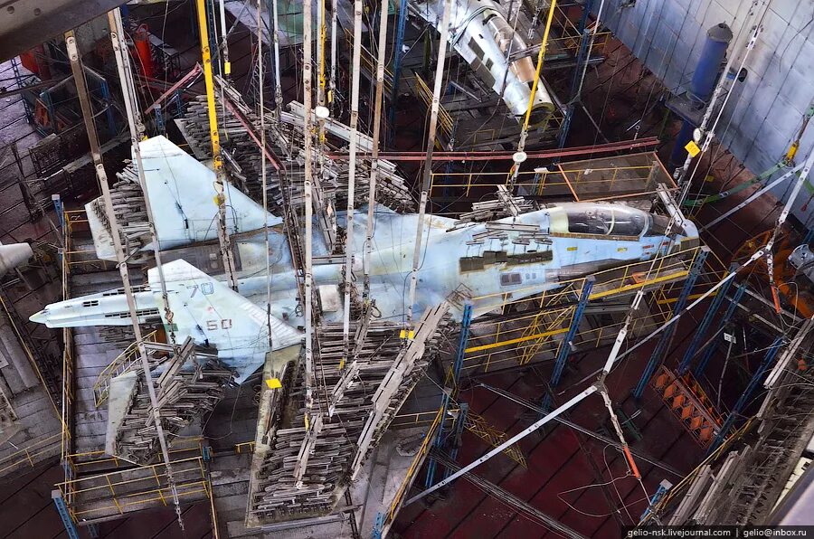 Испытание воздушного судна. Самолет с электродвигателем на базе як-40. Ил-76 76751. Мс21 самолет. A350 xwb.