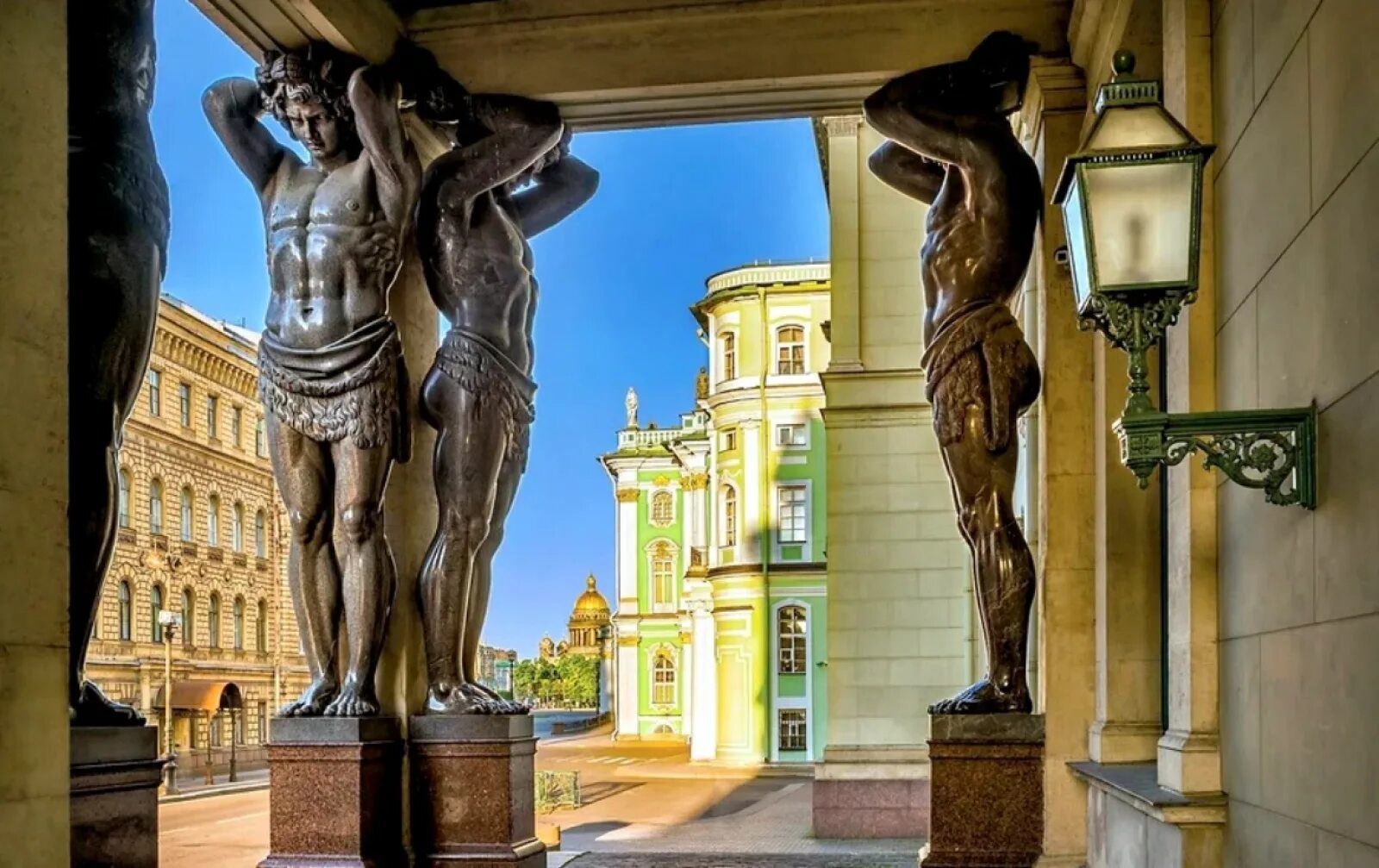 Атланты новый эрмитаж в санкт-петербурге. Атланты эрмитажа скульптор. Скульптор создавший атлантов в эрмитаже. Теребенёв иван иванович атланты. Портик нового нового эрмитажа атлант.