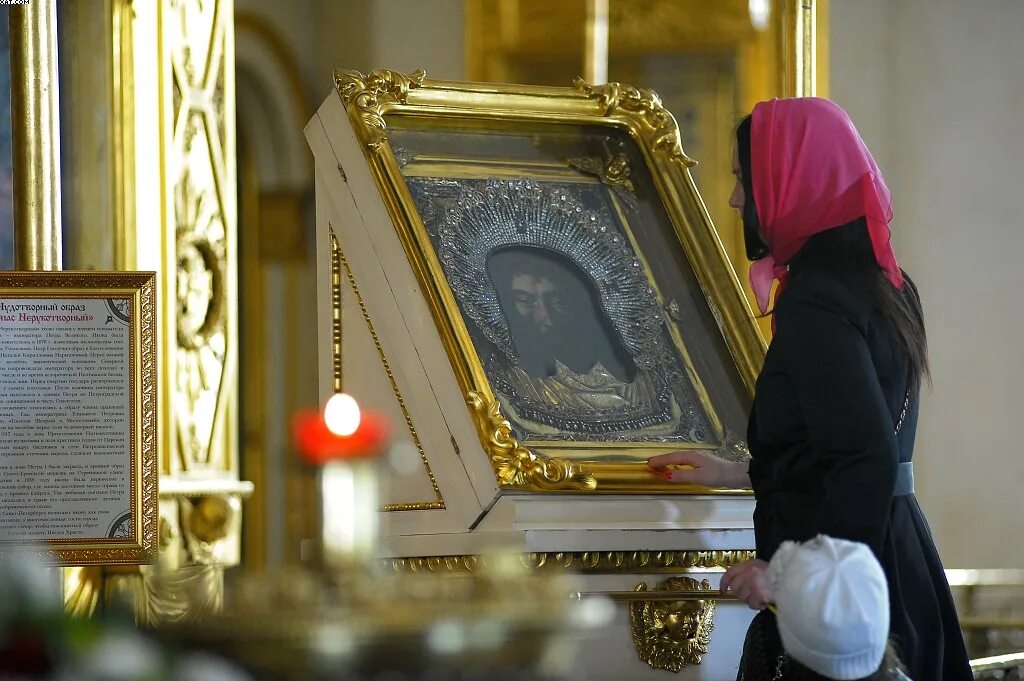 Иконы спасо преображенского собора. Спас нерукотворный в спасо-преображенском соборе. образ спаса нерукотворного в спасо-преображенском соборе. образ спаса нерукотворного в спасо-преображенском соборе петербурга.