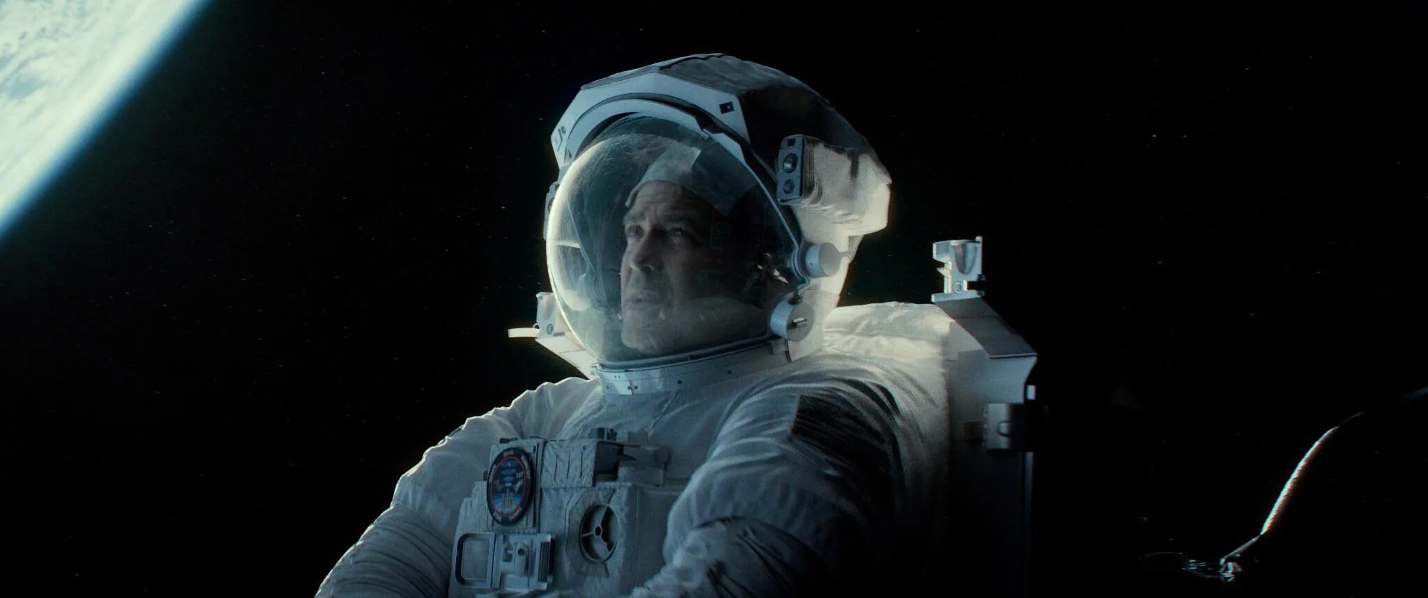 Гравитация главная сила. Семихатов гравитация. Гравитация альфонсо куарон 2013. Грехи гравитация фильм 2013. Семихатов гравитация.