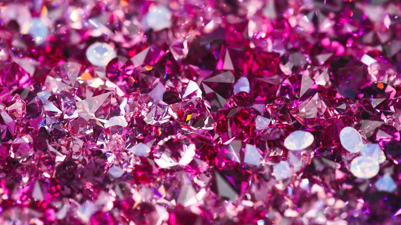 Рубин (красный и малиновый Корунд),. Кристал диамонд. Розовый Кристалл. Россыпь драгоценных камней.