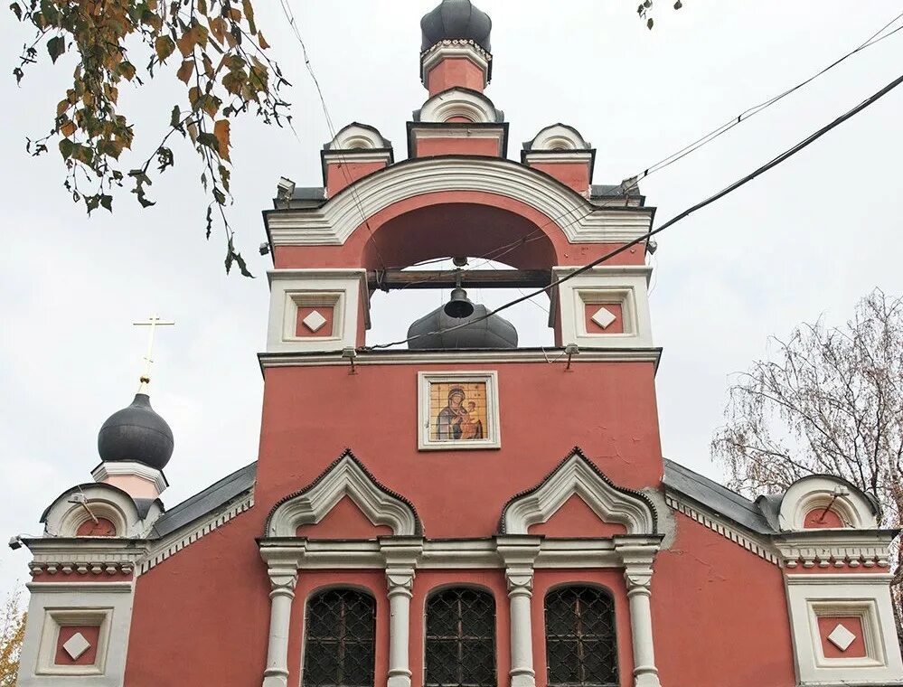 Фотографии ХРАМ МЕТРО РИЖСКАЯ